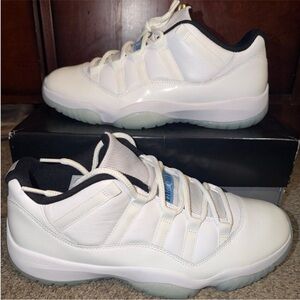 Men’s Jordan 11 low concord  size 11.5 White and blue Sneakers